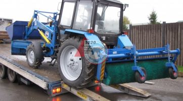 Перевозка тракторов тралом