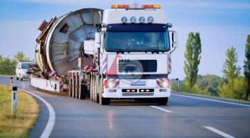 Негабаритные перевозки в Санкт-Петербурге